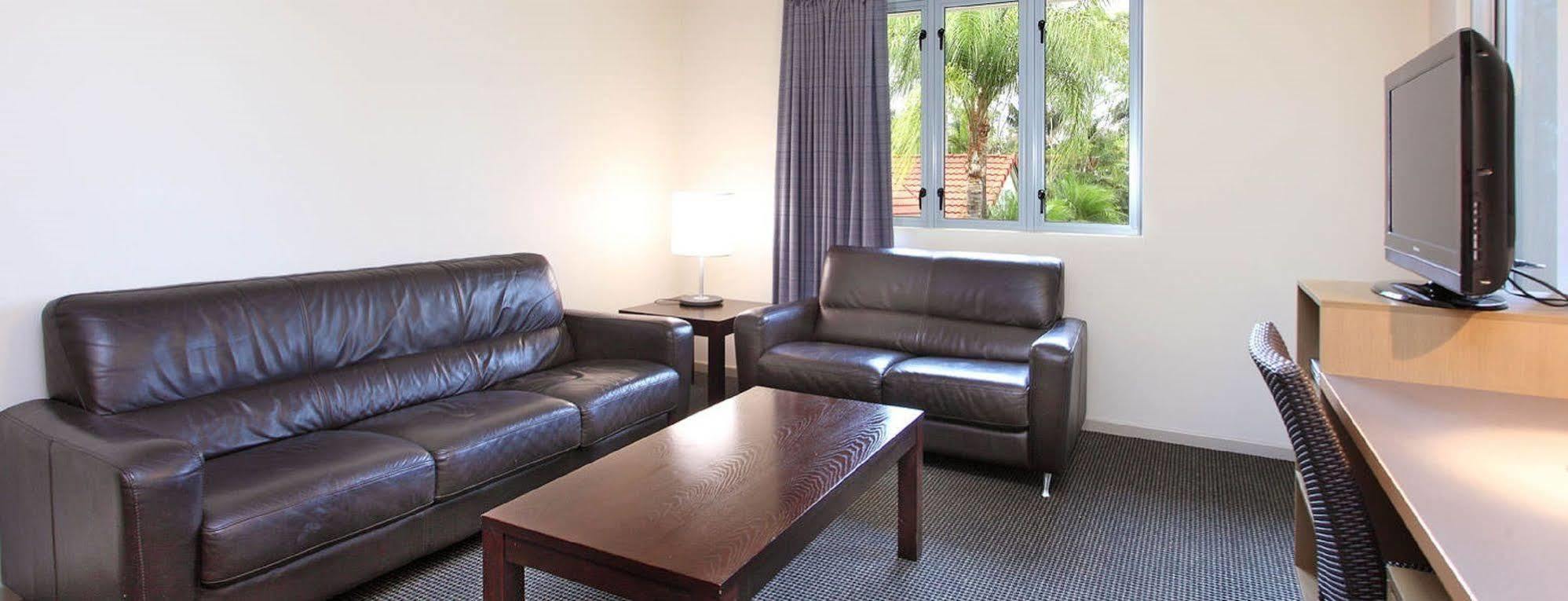 Brisbane International Virginia Hotel Luaran gambar