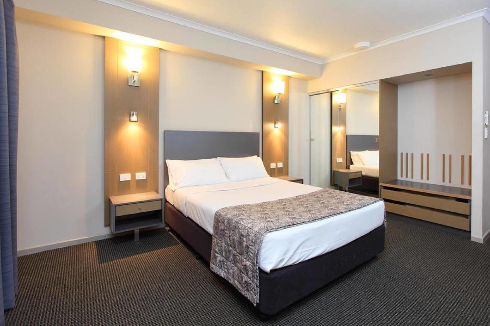 Brisbane International Virginia Hotel Luaran gambar