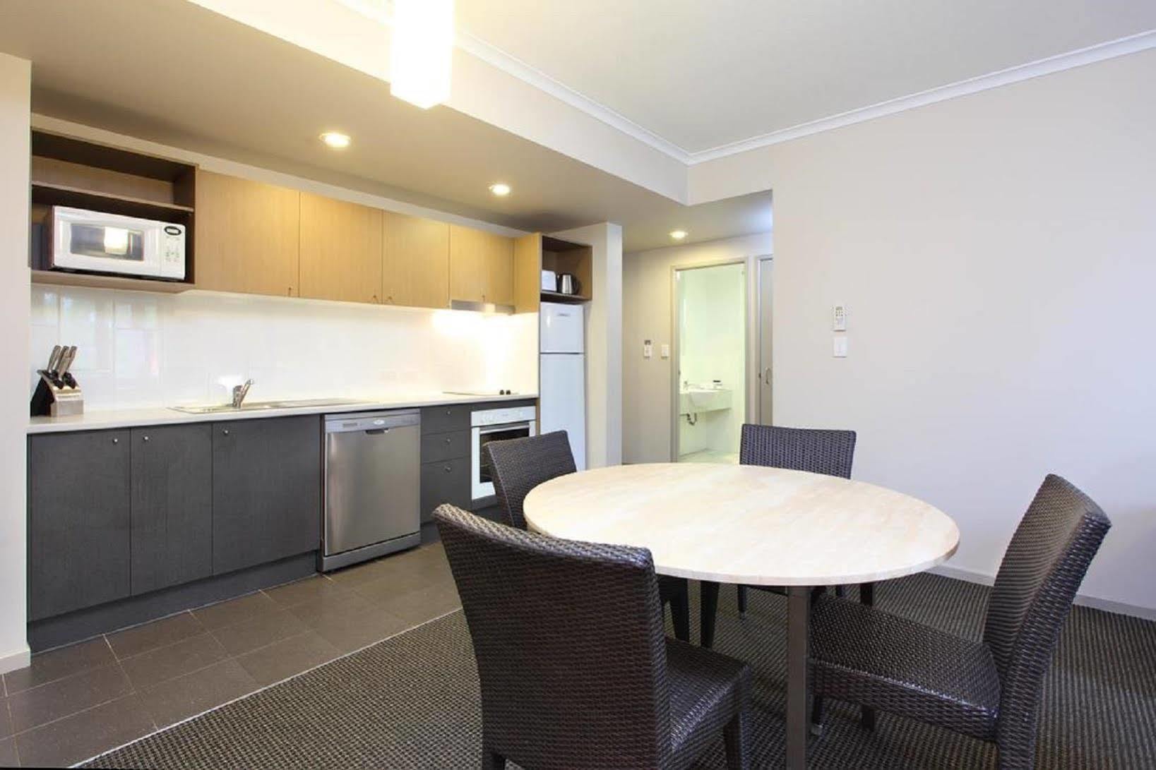 Brisbane International Virginia Hotel Luaran gambar